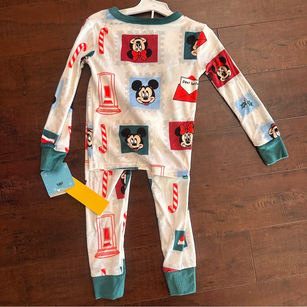 2pc Snuggly Soft Mickey And Minnie Christmas Pajama Set - Picture 5 of 6